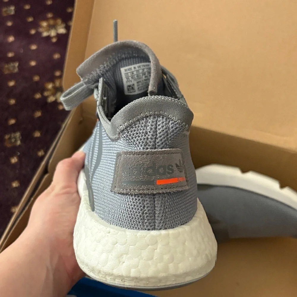 Adidas pod Gray and White Sneakers - Picture 4 of 7
